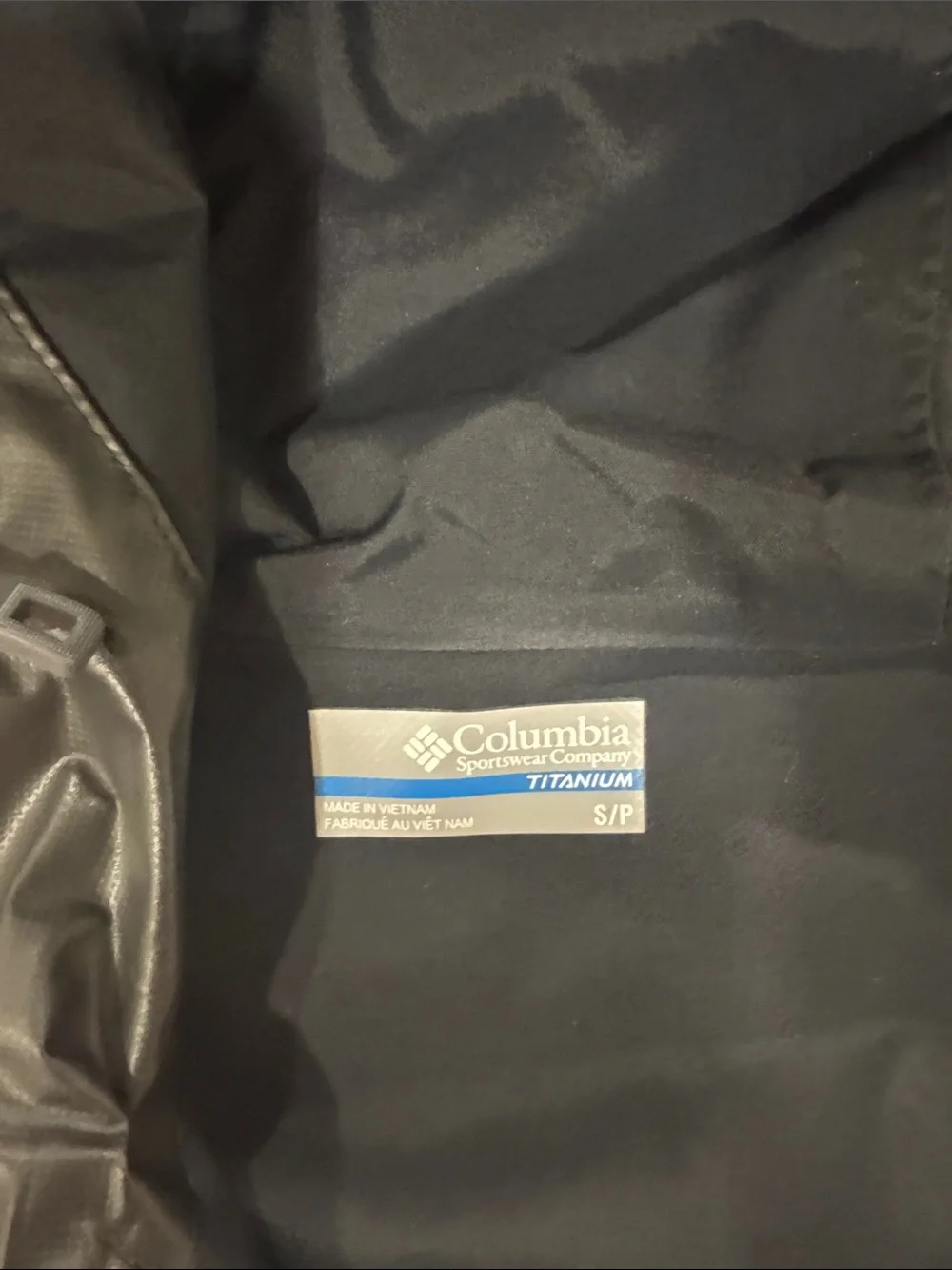 Columbia Men’s Black Hooded Rain Shell Jacket